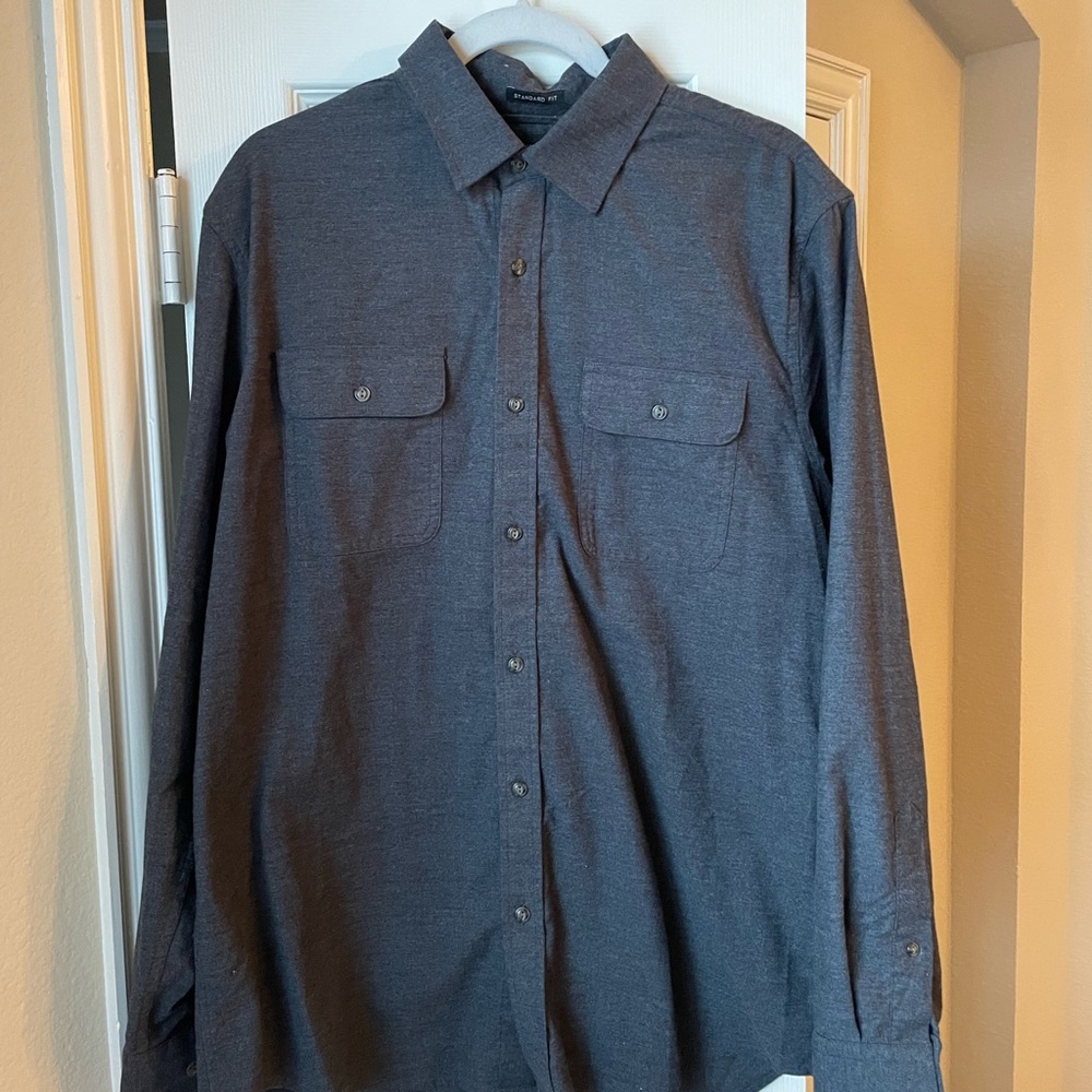 Banana Republic Long Sleeve Button Down Shirt
